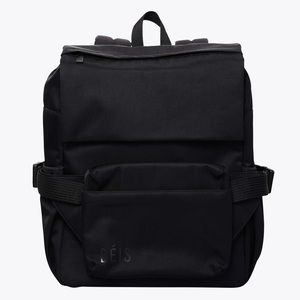 Béis • The Ultimate Diaper Backpack in Black
